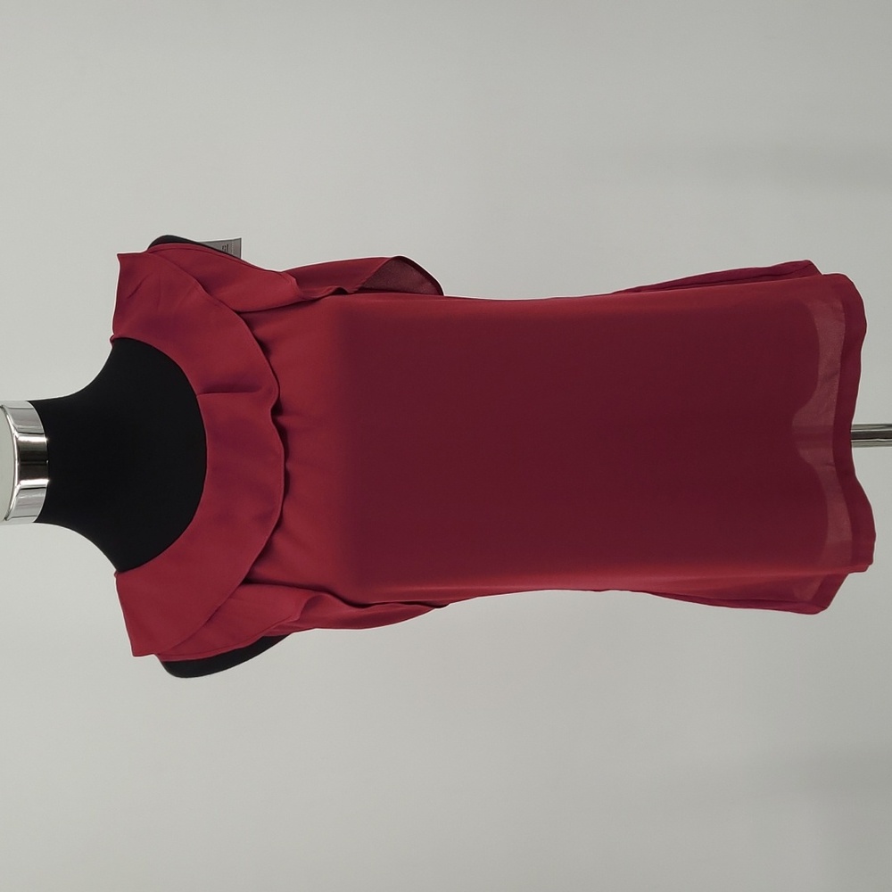 LOFT NWT Magenta Sleeveless Top with Ruffle Accent Women's size Small